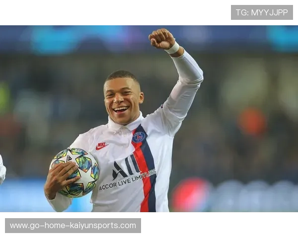 皇马客场稳守不败状态火热 连续不败战绩引发各界关注 皇马客场稳守不败状态火热 连续不败战绩引发各界关注