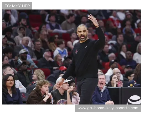 火箭东契奇回暖成球队攻防支点，闪耀新赛季的希望之光