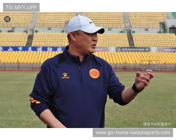 后防球员身体对抗训练成为青年培养重点 后防球员身体对抗训练成为青年培养重点