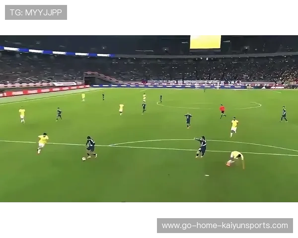 布鲁诺定位球助攻完成关键入网 布鲁诺定位球助攻完成关键入网