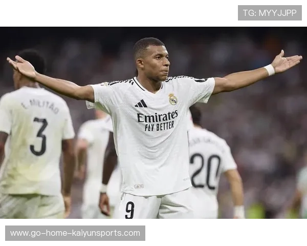 西甲皇马边路渗透有效,锋线不断制造威胁 西甲皇马边路渗透有效,锋线不断制造威胁