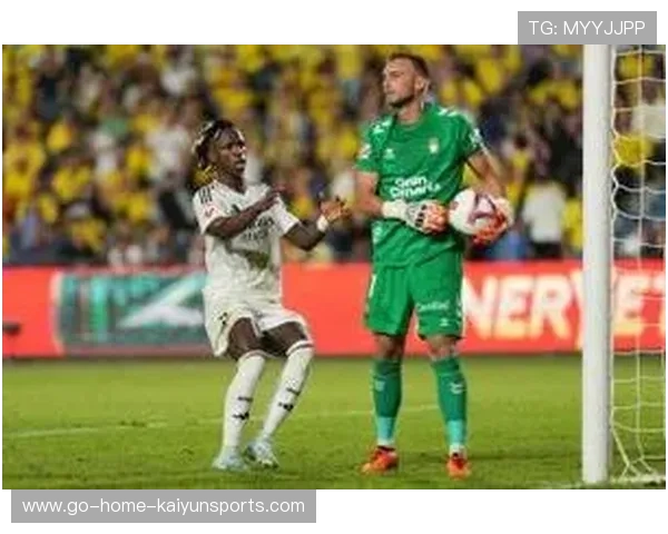 贡萨洛助攻维尼修斯连线破门