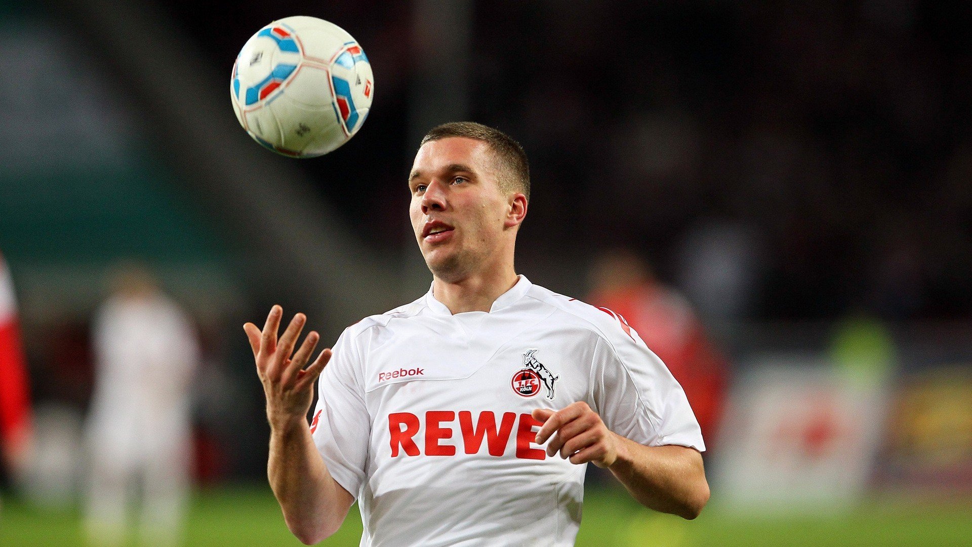 世界羽联欧洲大师赛国羽男单两将会师决赛 提前锁定冠亚军，欧洲羽毛球锦标赛